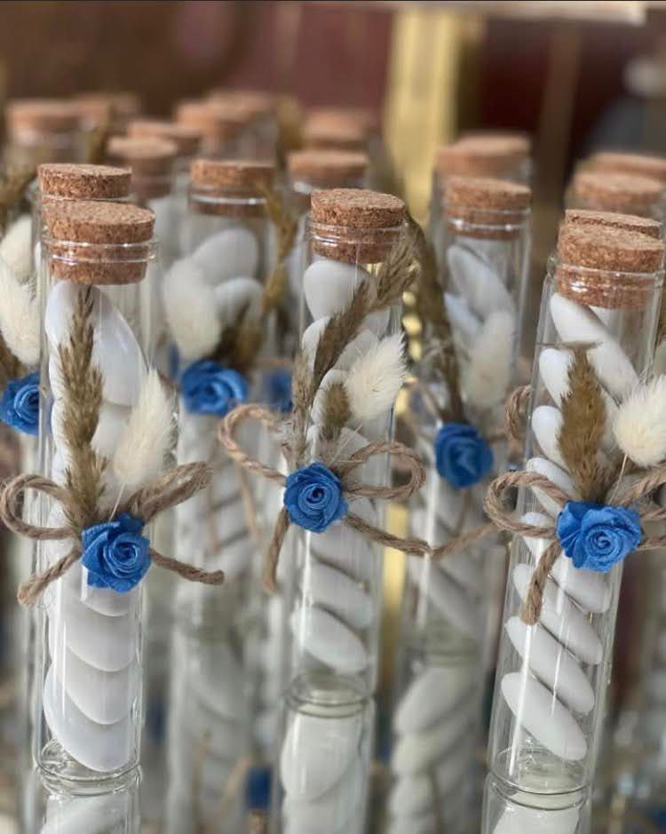 Fioles décorées de dragées